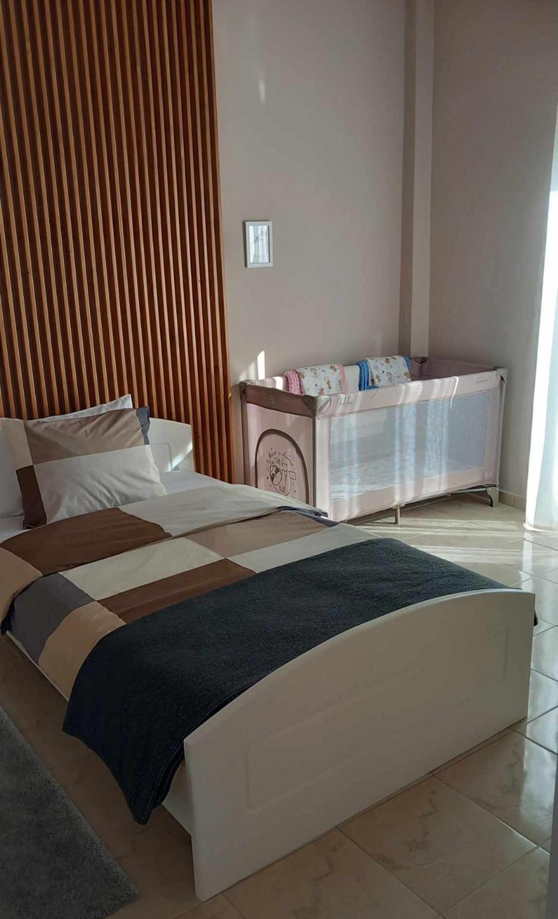 דירות קאלאבאקה Grand House Meteora מראה חיצוני תמונה